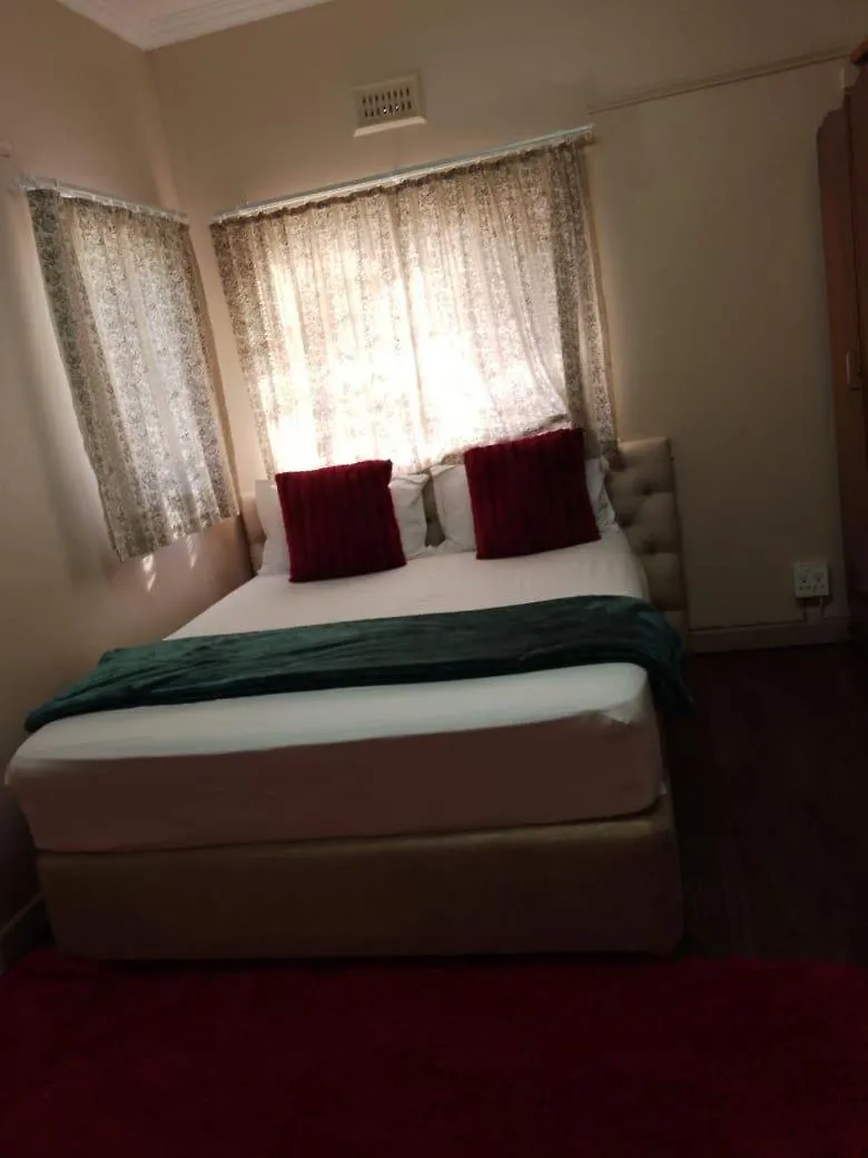 Hotel Triple S Bellville Gasthof